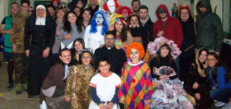 Festa di carnevale 2016 gruppi giovani maria ss annunziata con gruppo giovani parrocchia san giulio I papa